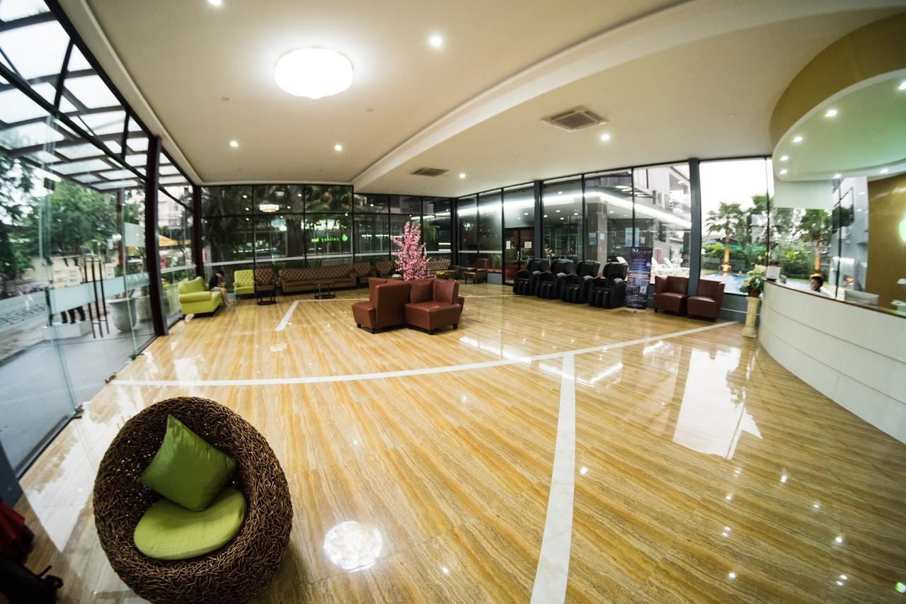 Apple Holiday Bangkok Extérieur photo