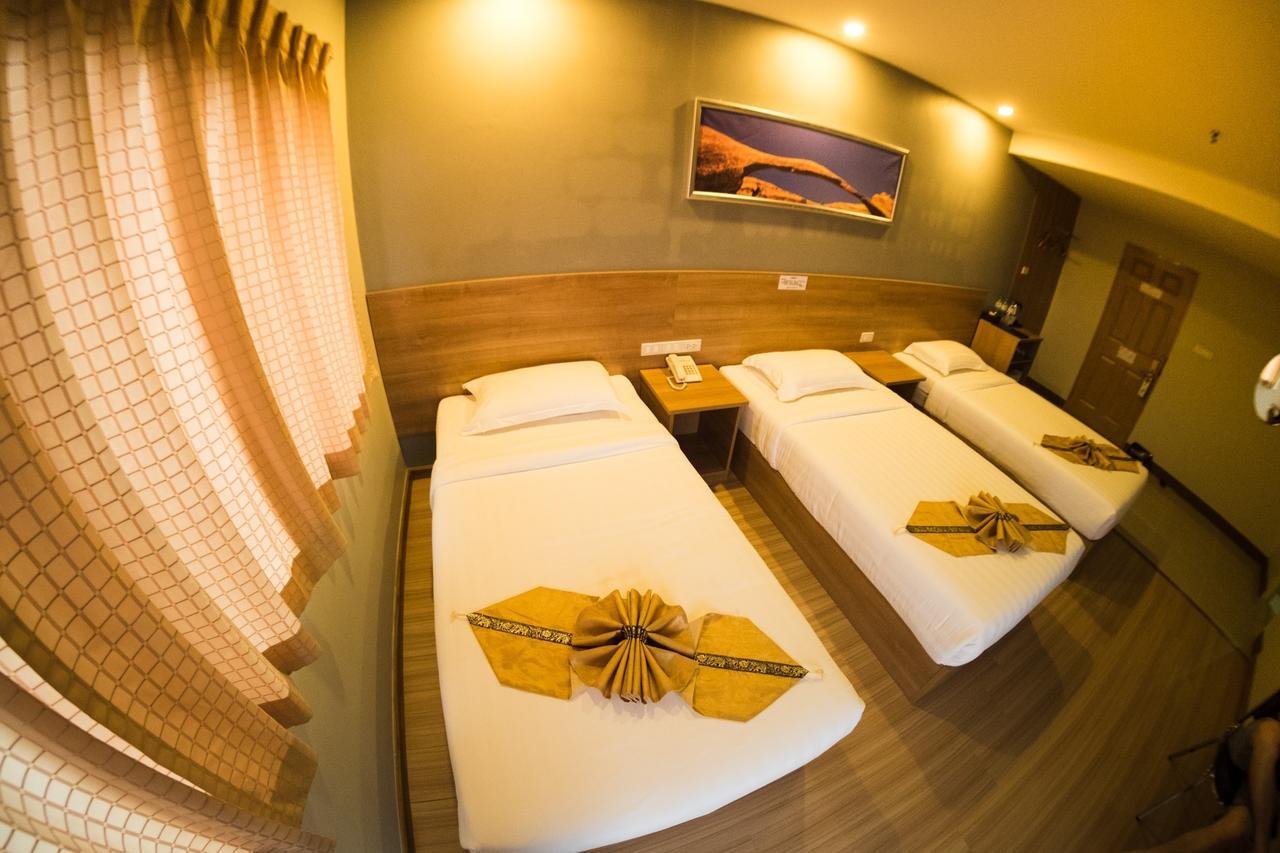Apple Holiday Bangkok Extérieur photo