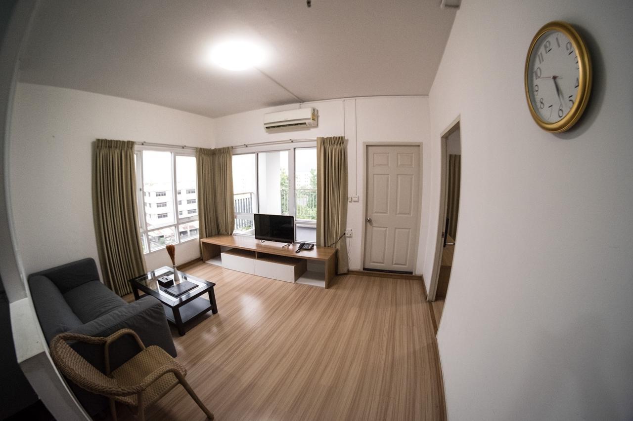 Apple Holiday Bangkok Extérieur photo